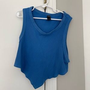 Comfy blue crop top